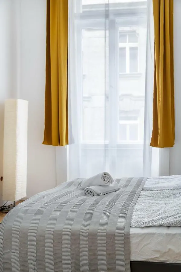 Exclusive Downtown Bella Home Budapest